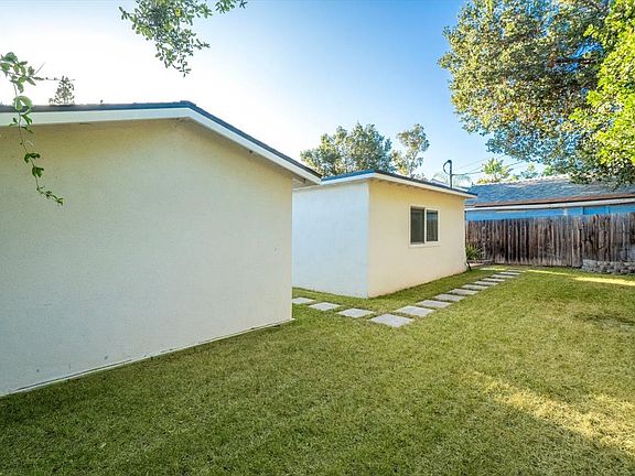 5th image of 1532 N Avenue 46
