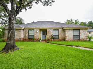 10303 Pine Pass Dr, Houston, TX 77070