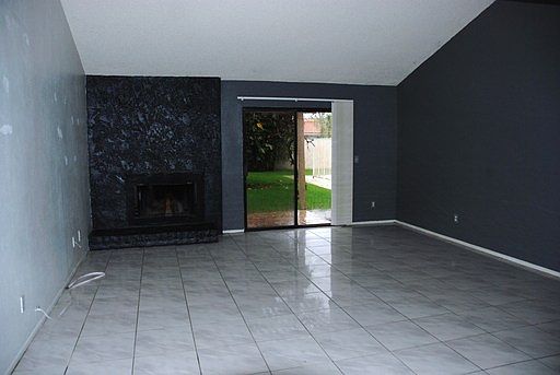 3rd image of 78645 Avenue 42 #A