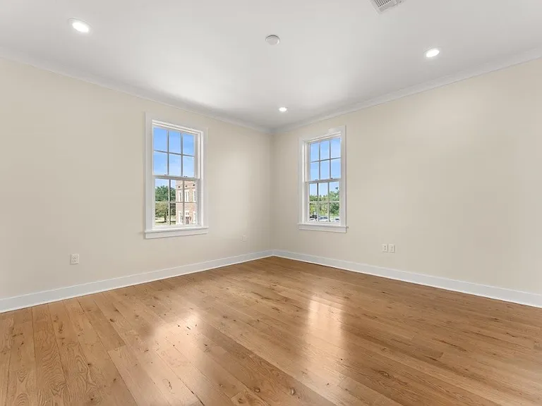 2050 Jabez Dr — Photo 30