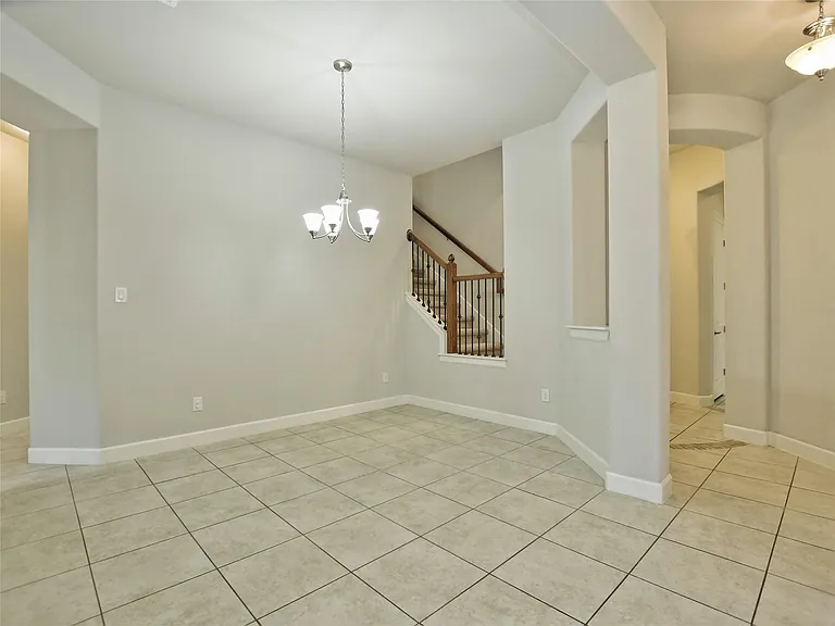 3009 Media Dr — Photo 8