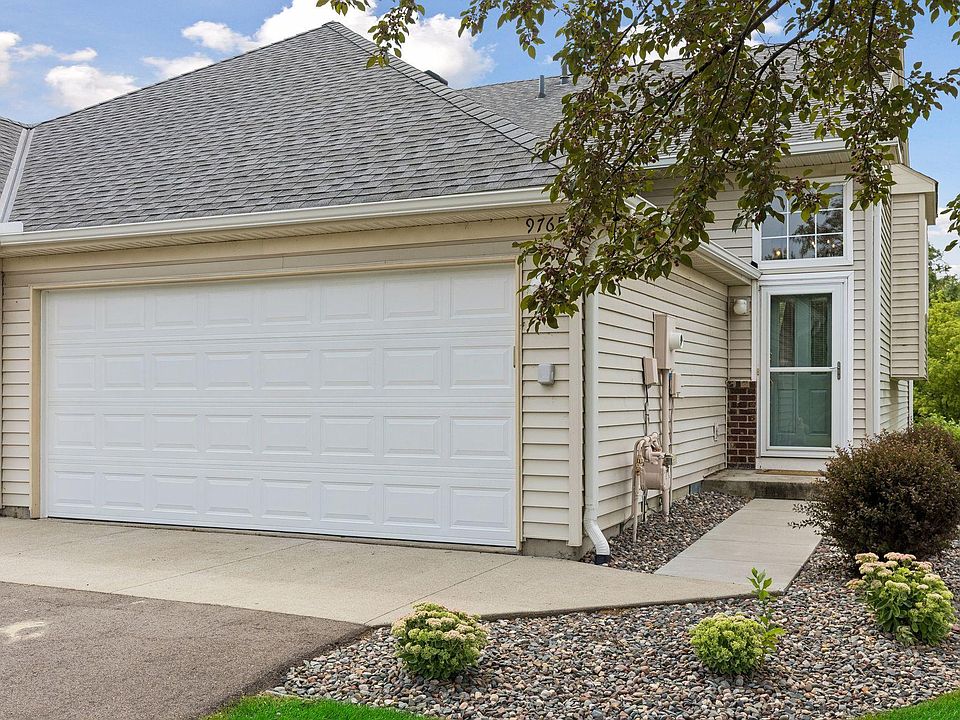 1st image of 9765 Zinnia Ln N