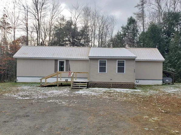6080 Bennoch Road, Lagrange, ME 04453