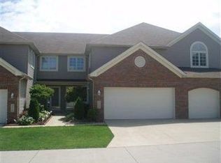 322 Buttermere Ln, Amherst, OH 44001