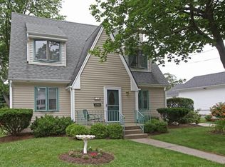 14 Balloch Pl, Red Bank, NJ 07701