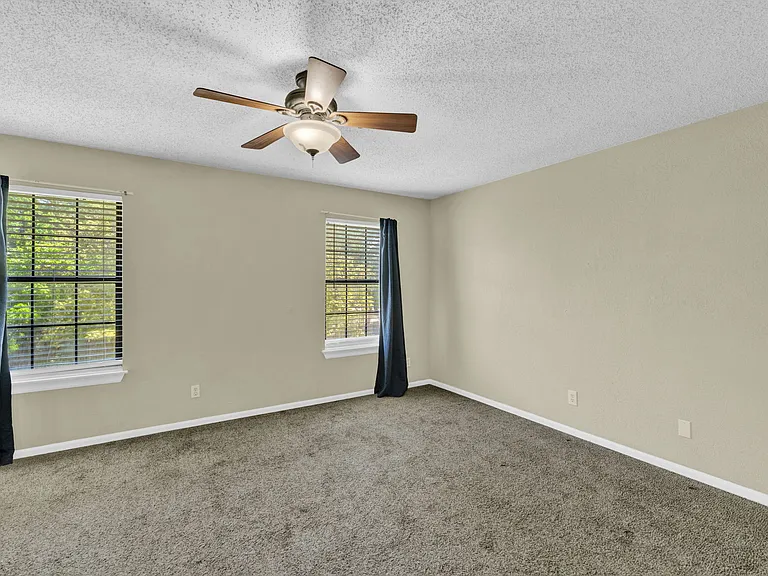 308 Mack Dr — Photo 19