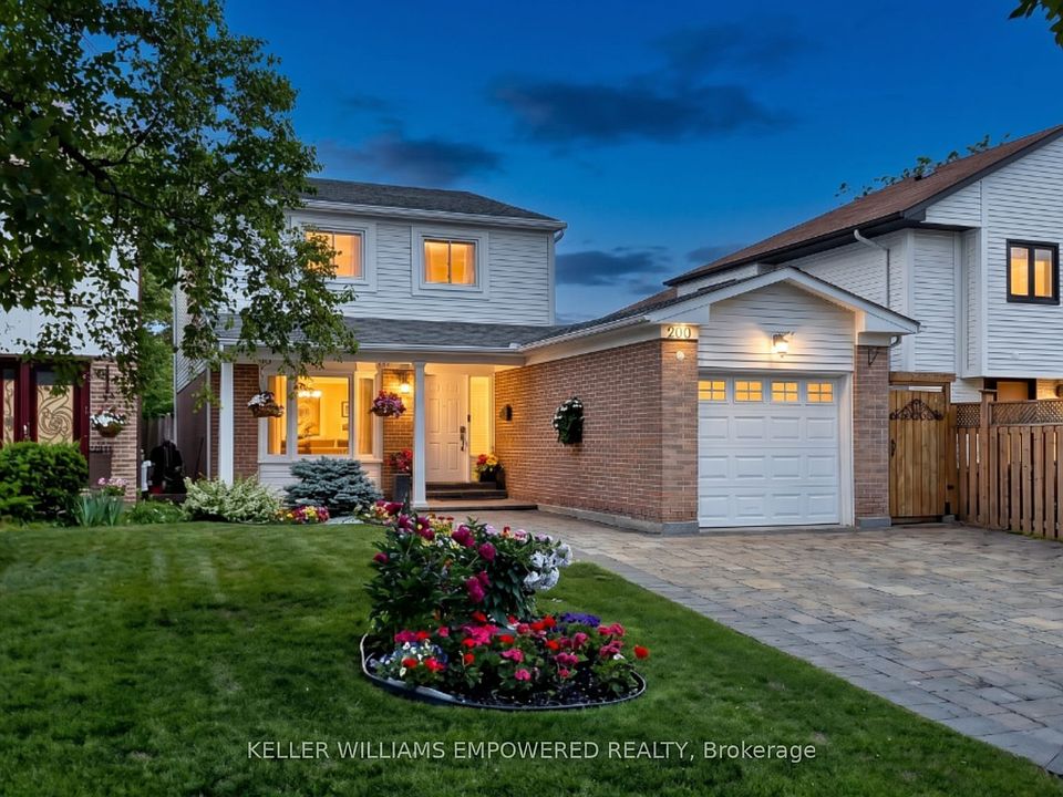 1st image of 200 Castle Rock Dr