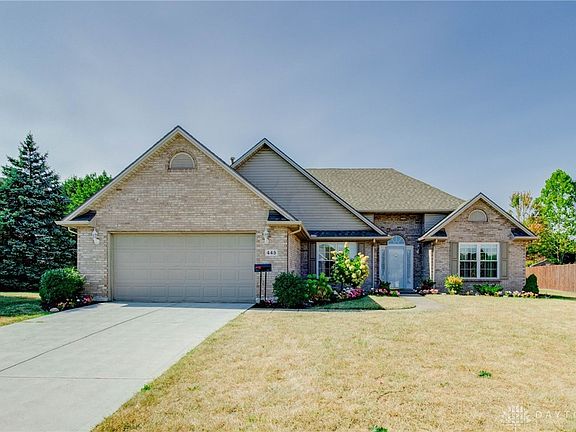 2nd image of 445 Sharon Ct
