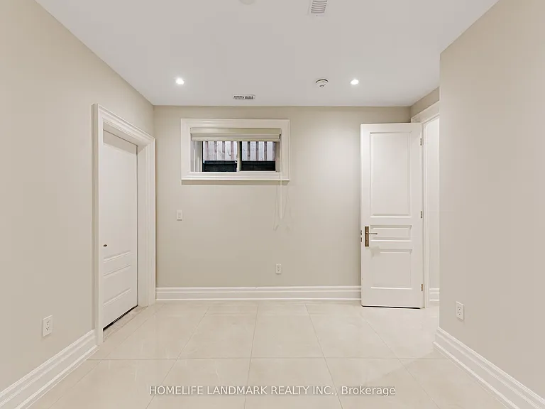 198 Empress Ave — Photo 36