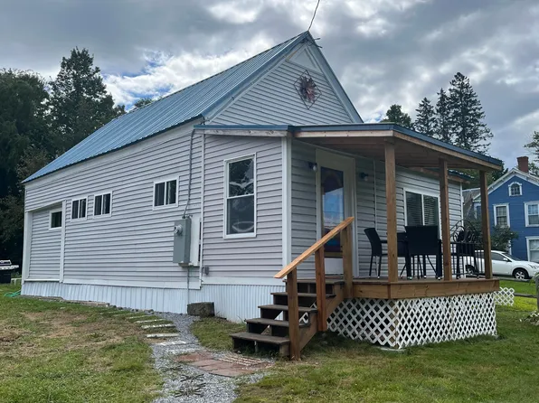 1 Turner Street, Canton, ME 04221
