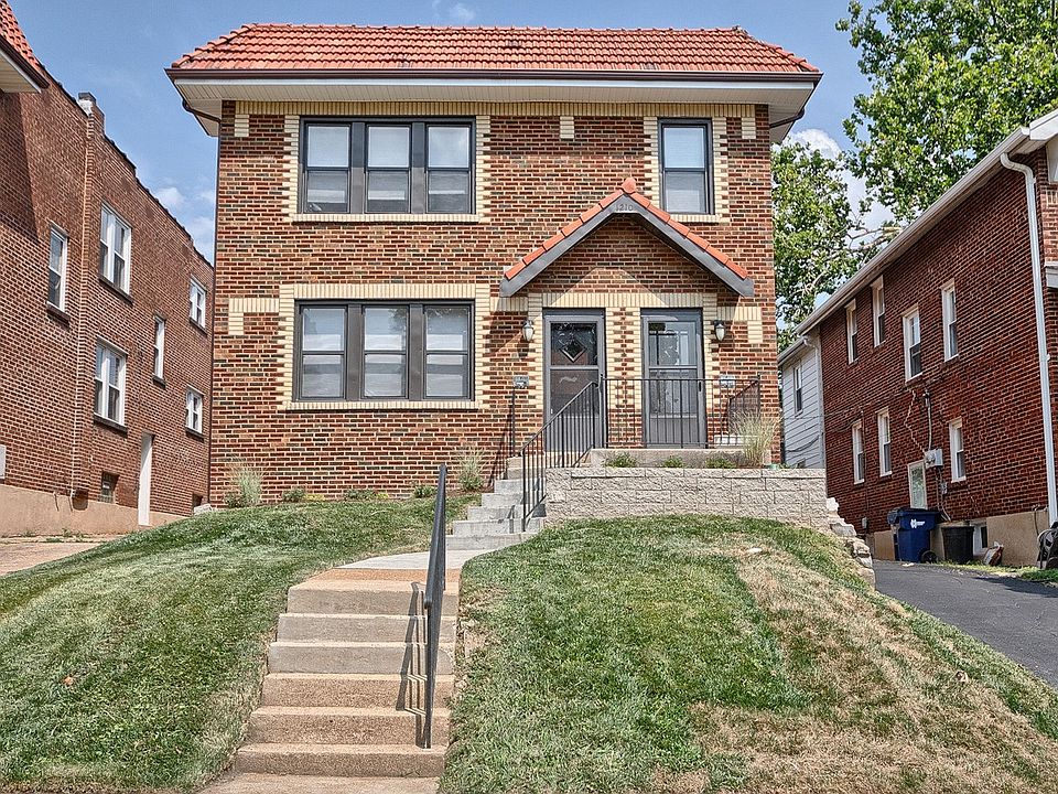 1st image of 1210 Woodland Dr