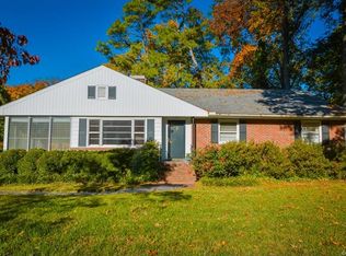 5902 Shrubbery Hill Rd, Richmond, VA 23227