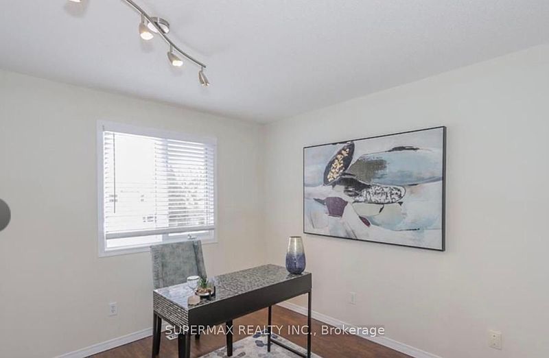 London House for rent - 4 Bedrooms — photo 21