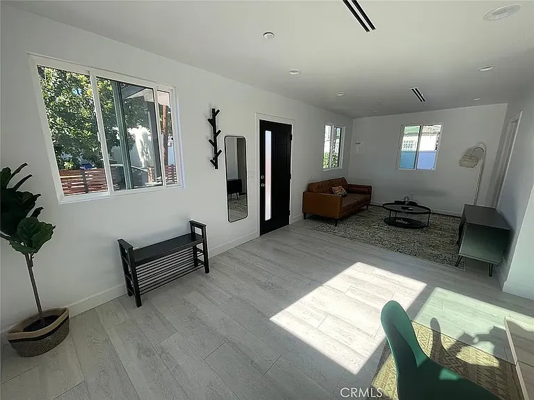 3416 11th Ave — Photo 20