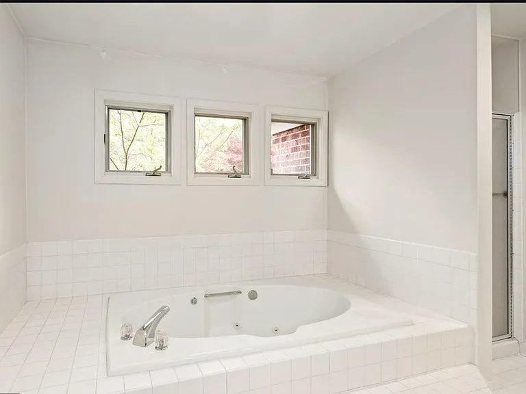 4106 Faith Ct — Photo 17