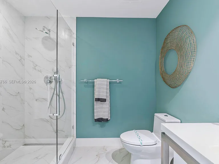 2000 Metropica Way #1810 — Photo 21