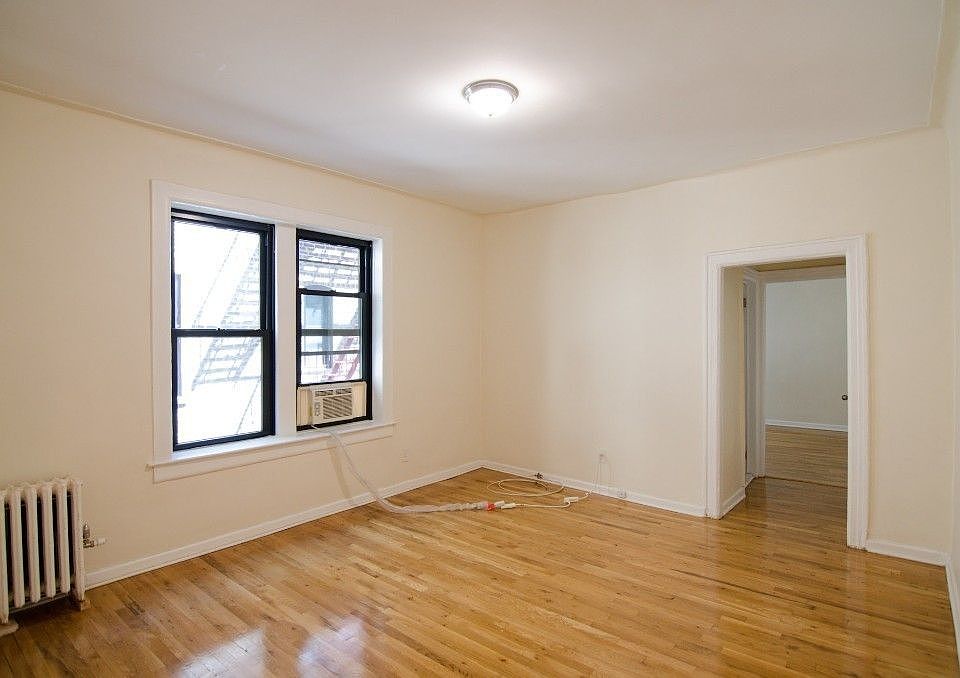 1st image of 4408 47th Ave APT B3