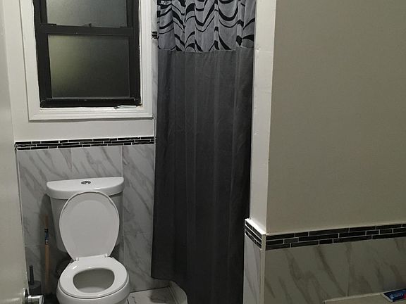 3rd image of 691 Summer Ave APT 6