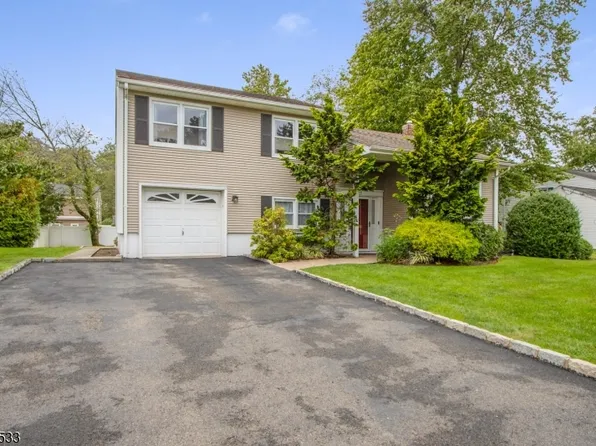 23 Briar Hills Cir, Springfield, NJ 07081