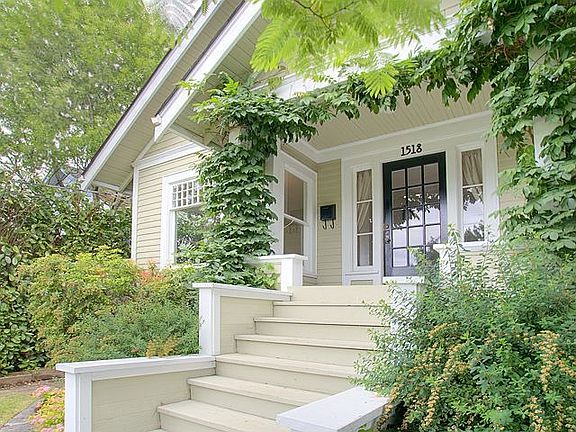 Wysteria-framed entry