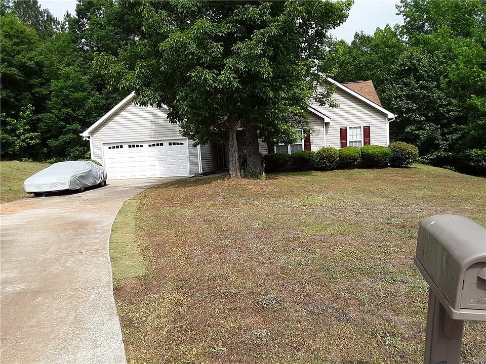1st image of 701 SE Mossy Oak Dr