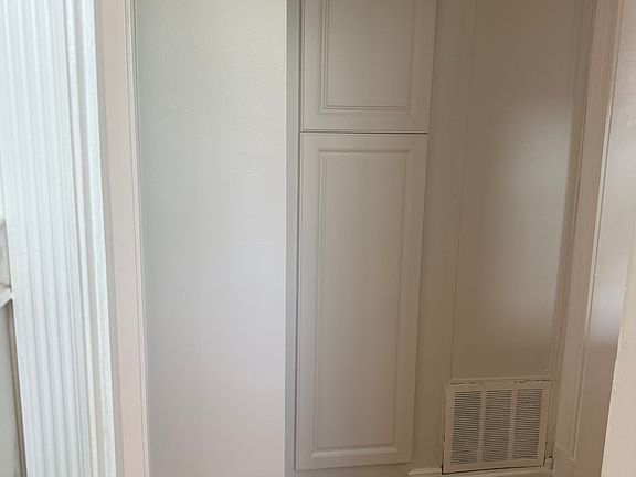 5th image of 1247 N Flores Ave APT 12