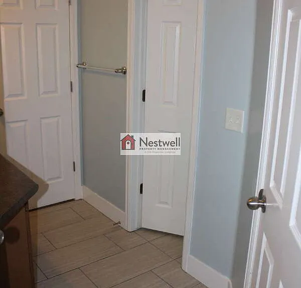 4677 W Firmont Dr — Photo 11