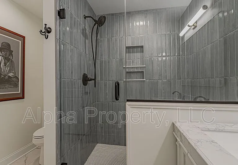 804 N Weston St — Photo 17