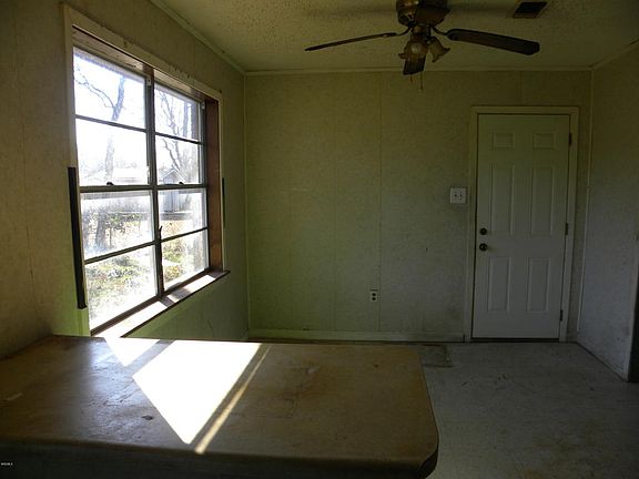 4th image of 660 Orchard Dr