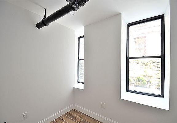 4th image of 51 Hamilton Pl APT 1
