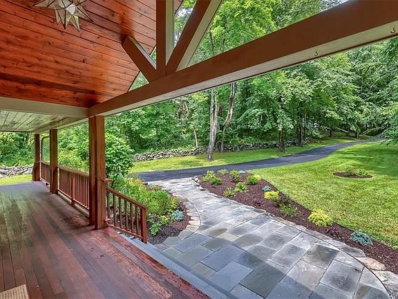 5th image of 361 Birdsall Dr
