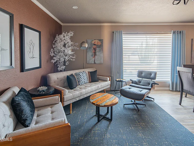 6110 E Edgemont Ave — Photo 41