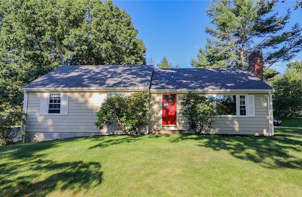 1st image of 70 Newell Dr