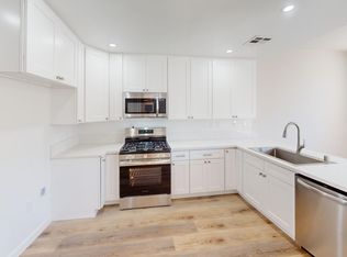 4411 Cahuenga Blvd APT 4, Toluca Lake, CA 91602