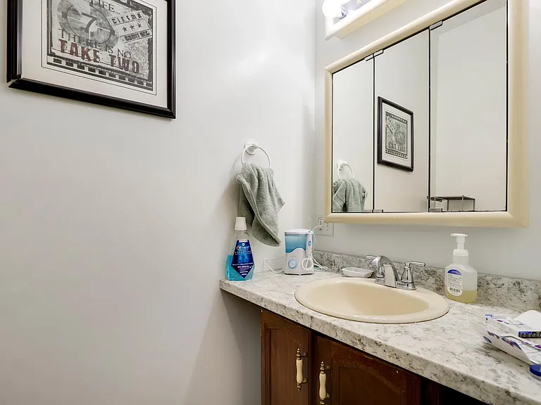 745 N Throop St #2 — Photo 12