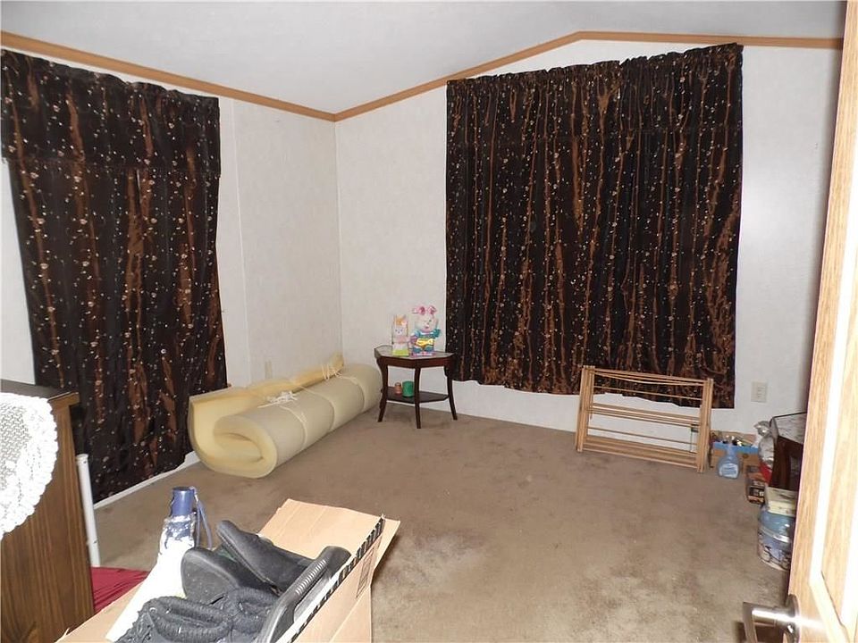 19 Ferri Dr Waterford CT Zillow