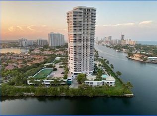 20505 E Country Club Dr APT 734, Aventura, FL 33180