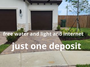 2502 SE 23rd Rd, Homestead, FL 33035