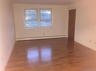 249 Brandegee Ave, Groton, CT 06340