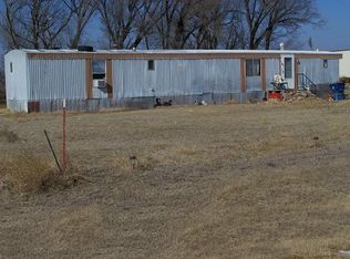 415 Comanche Ave, Dacoma, OK 73731