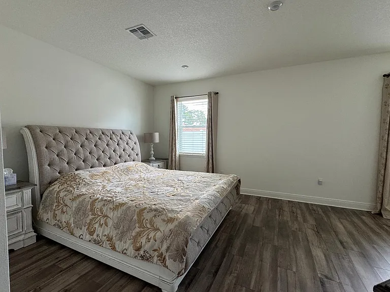929 Covington Ct — Photo 13