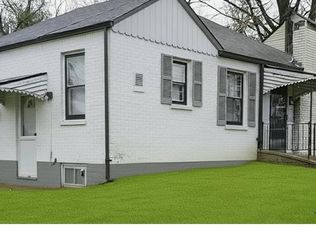 216 Henquin Dr, Saint Louis, MO 63135
