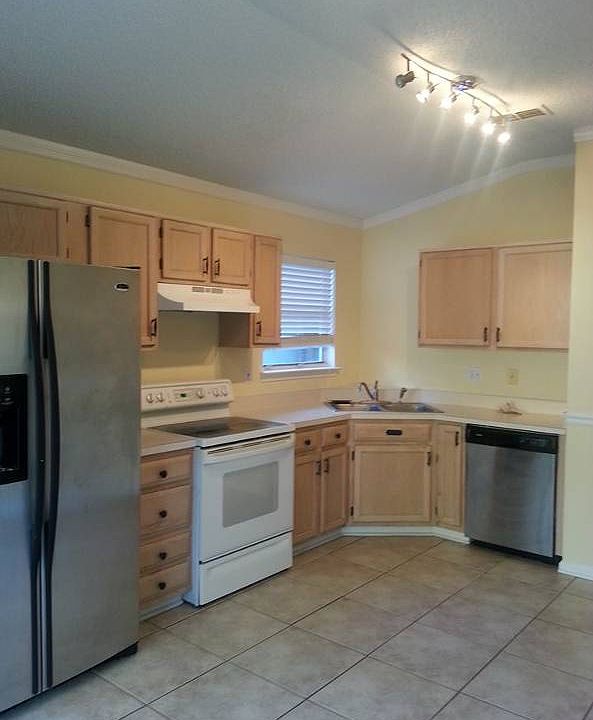 1st image of 279 Cariann Cove Court