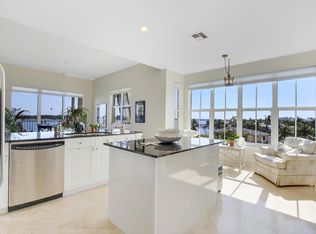 3910 N Flagler Dr APT 402, West Palm Beach, FL 33407