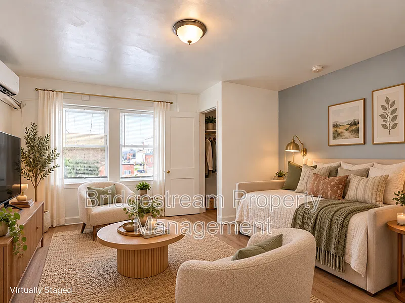 1 bed, 1.0 bath, $850 — Photo 3