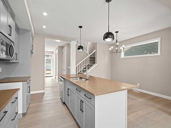 4th image of 664 N Sora Blvd SE