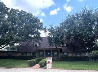 601 Palm Valley Dr E, Palm Valley, TX 78552