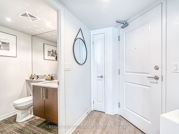 5th image of 125 Western Battery Rd Unit 612