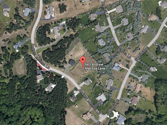 3rd image of 943 Andrew Melissa Ln