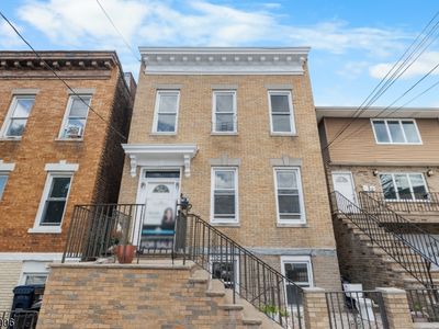 337 70th St, Guttenberg, NJ, 07093